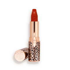 HOT LIPS 2 - RED HOT SUSAN